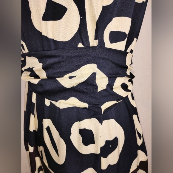 UNIQUE WHISTLES DRESS - Picture 4 of 14